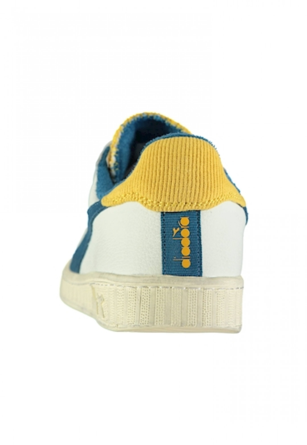diadora c8015